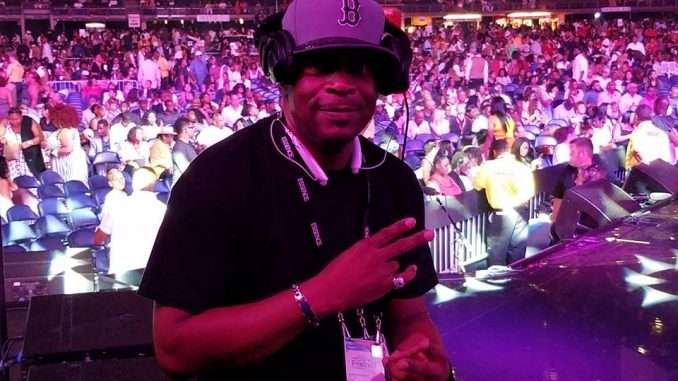 Jason Anderson Onstage Essence Festival New Edition