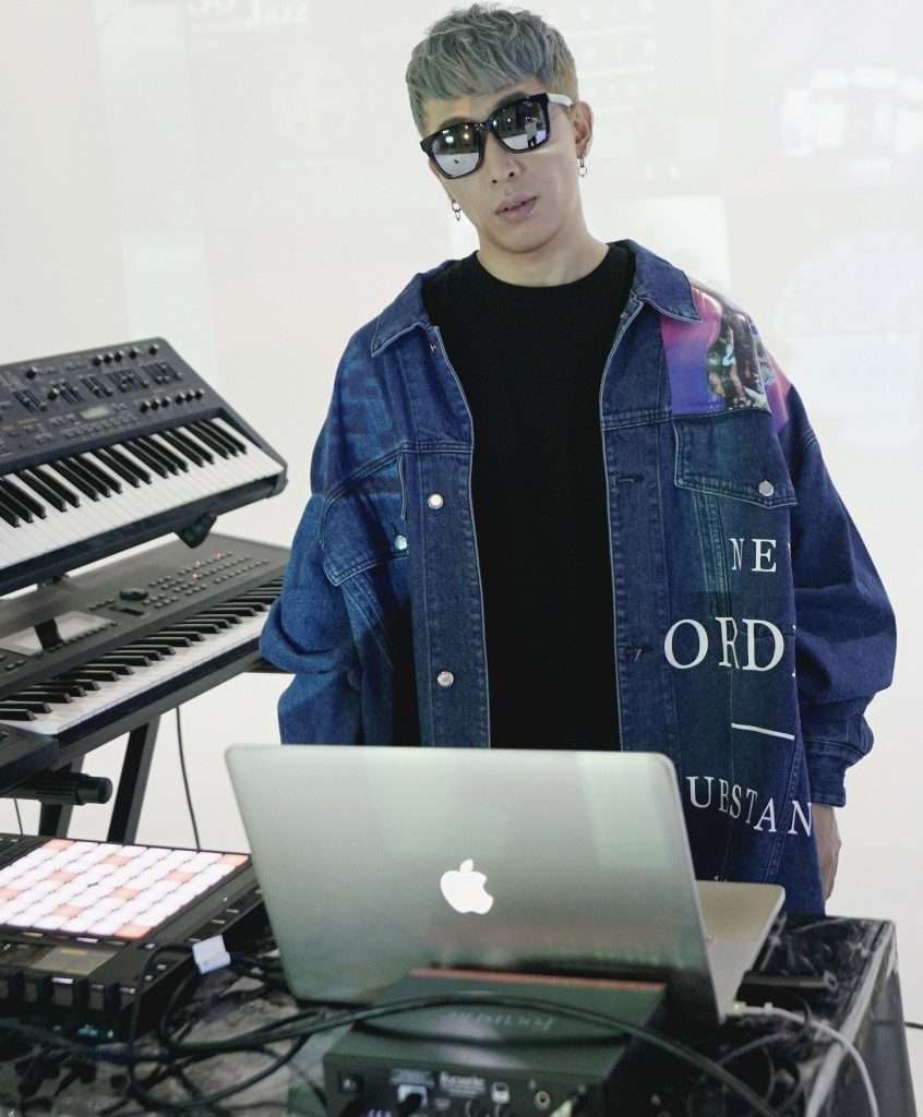 RTMKNG South Korean DJ, producer, songwriter and electronic music artist in his recording studio