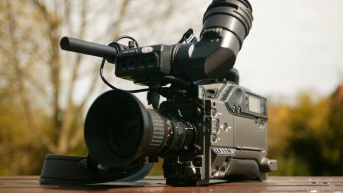 pexels-knelstrom-ltd-67654 movie camera