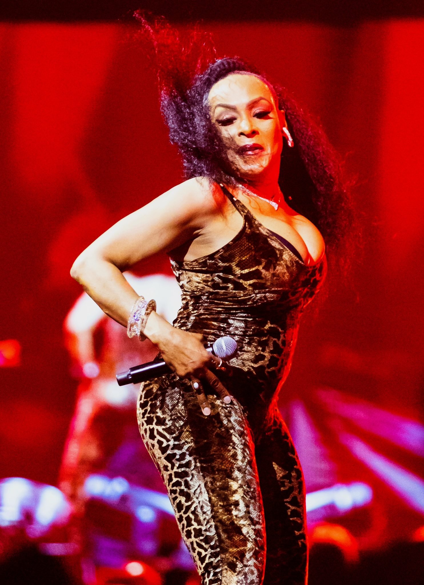 Behind the Scenes Scoop: Wanda Dee Dishes on Music, Fashion, and