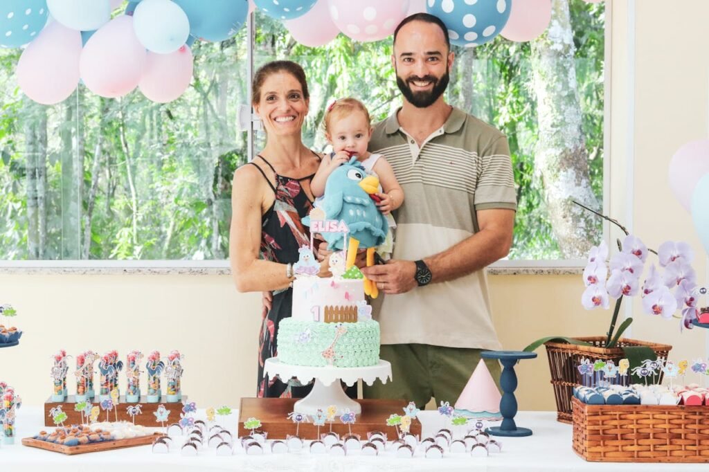 How to Order a Custom Cake That Will Wow Your Little One
