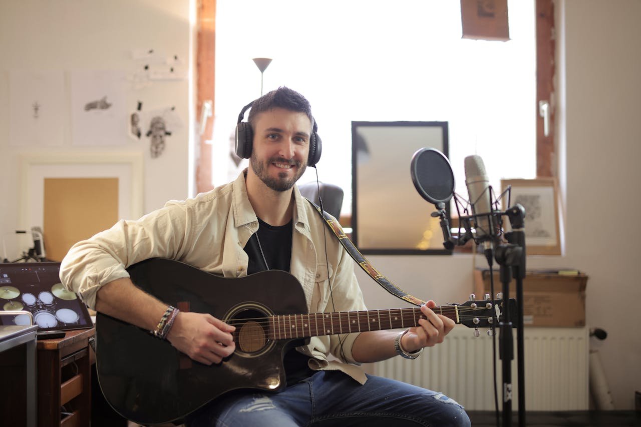 independent artist in home studio promoting music
