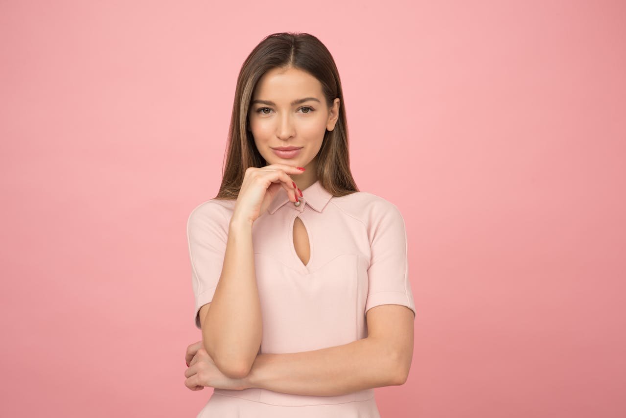 Confident woman practicing I Am Affirmations 2025 for motivation and success