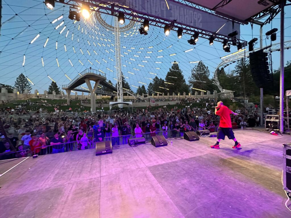Cordell Drake Live On Stage