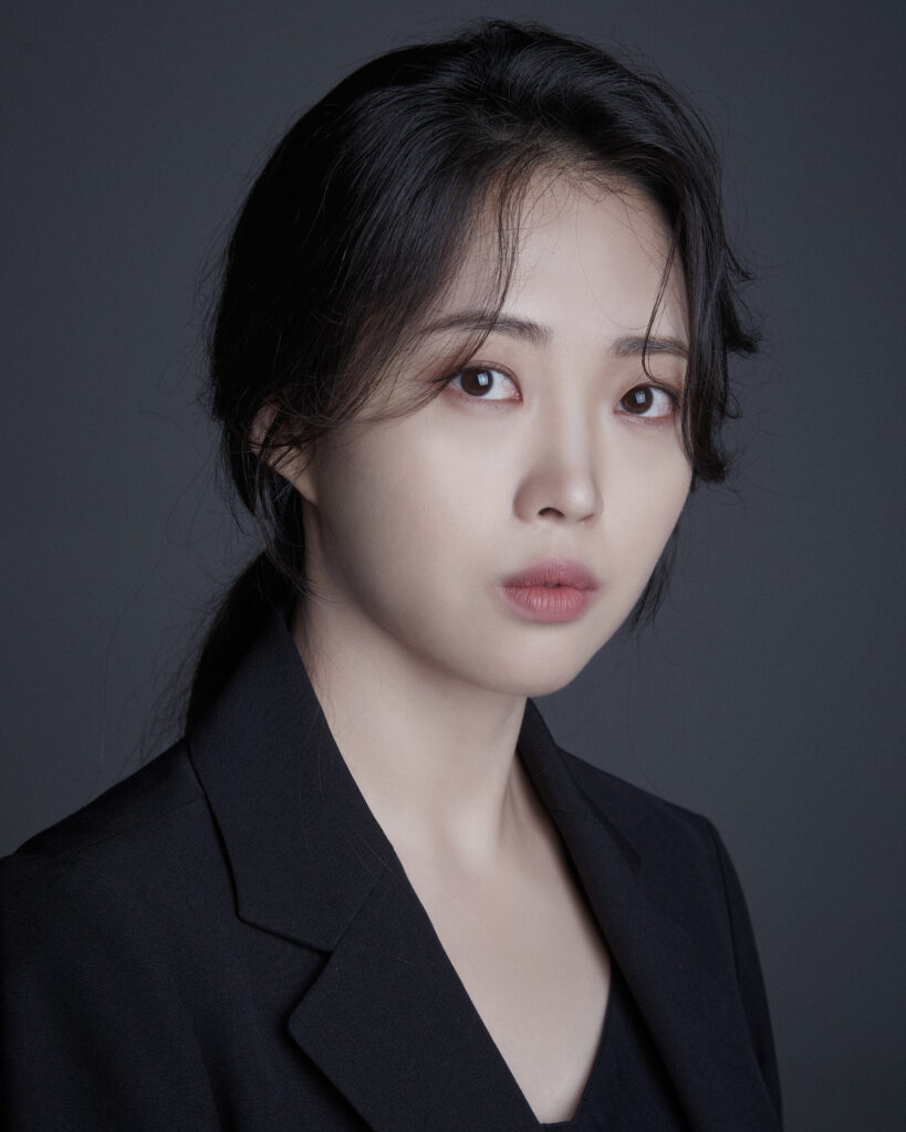 Kim Sunnyeong close-up portrait showcasing the Korean vocalist's expressive artistry and emotional storytelling in her debut single Named Hyung.